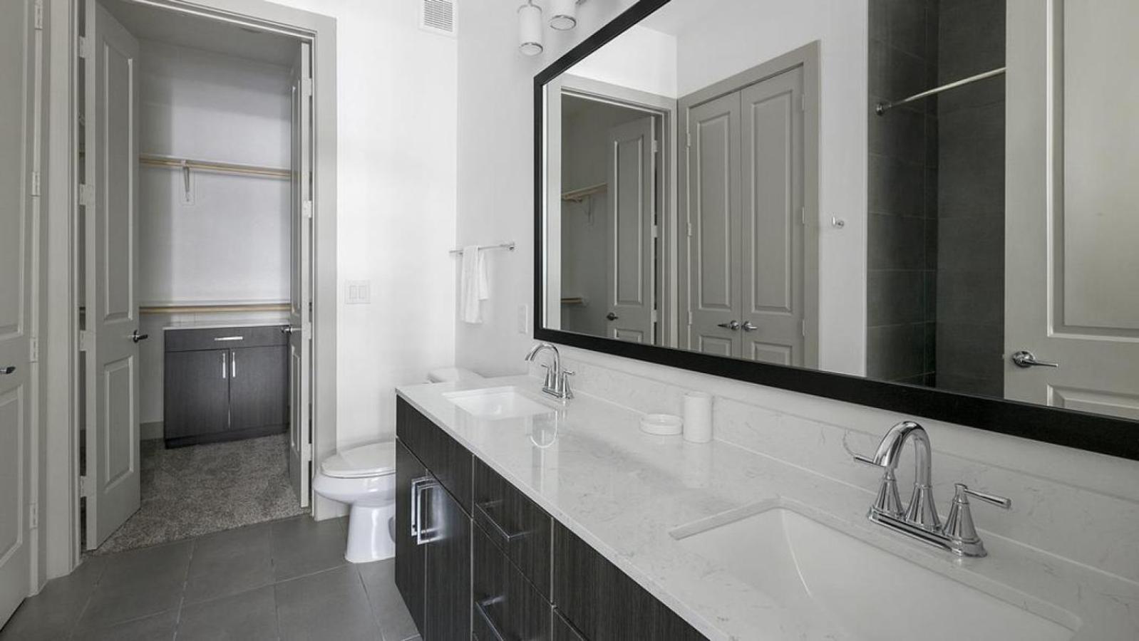 Landing - Modern Apartment With Amazing Amenities Χιούστον Εξωτερικό φωτογραφία